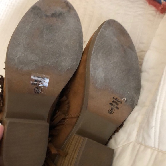 Booties - Picture 4 of 4